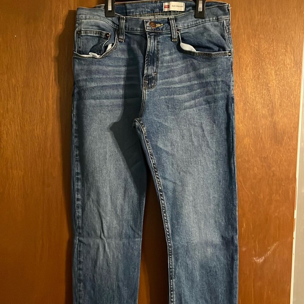 Wrangler slim straight jeans 30W 32L